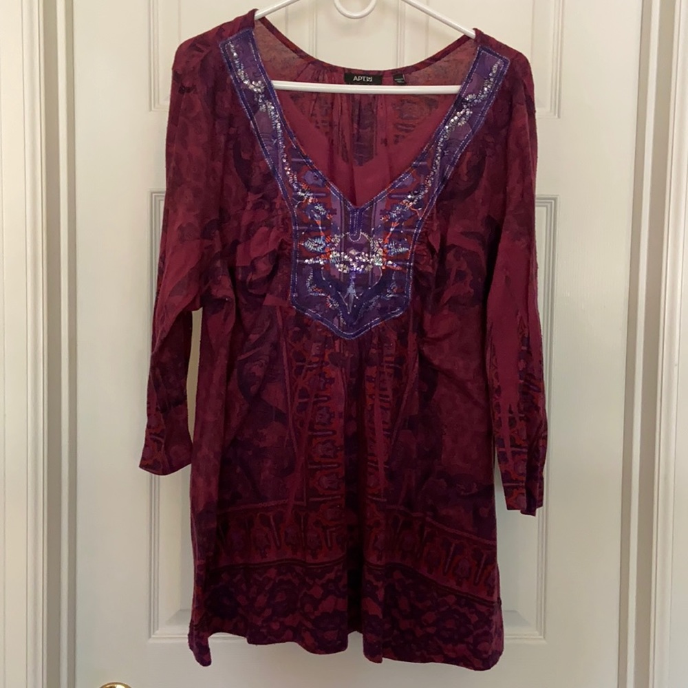 Beautiful Embellished Lightweight Sweater